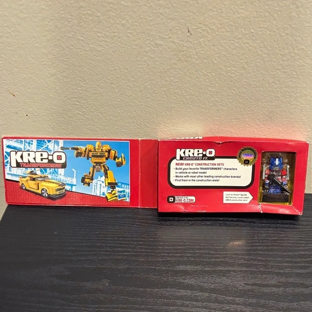Hasbro Kre-O Transformers Set - Red and Blue